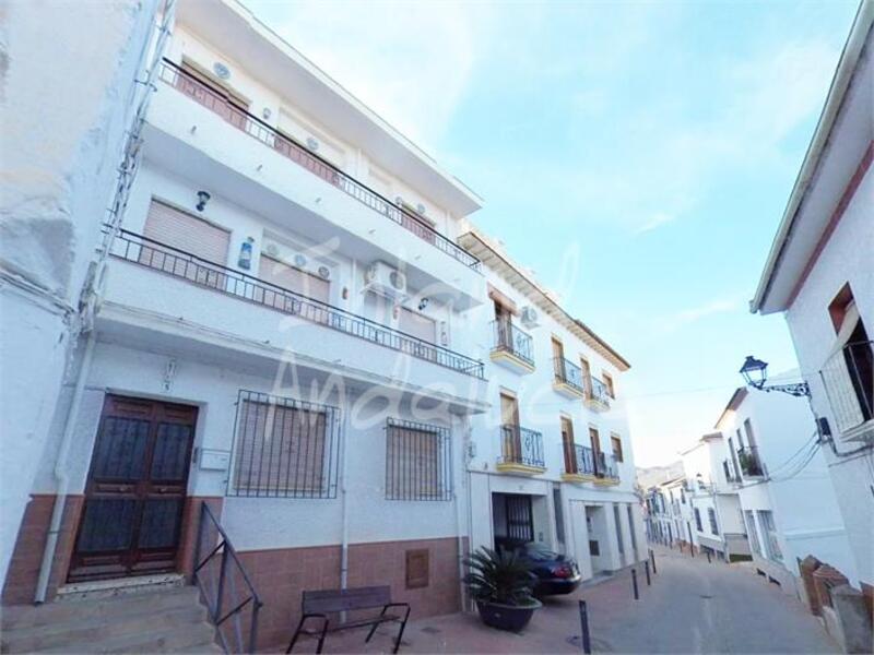 Leilighet til salgs i Zafarraya, Granada