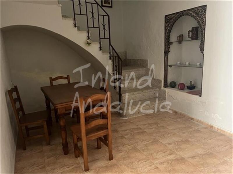 3 bedroom Townhouse for sale 3 bedroom Townhouse for sale