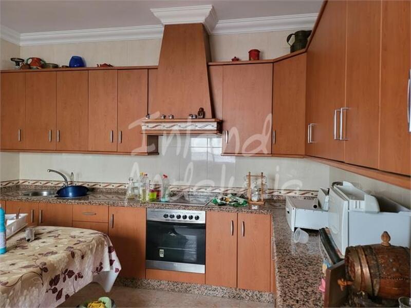 5 bedroom Townhouse for sale 5 bedroom Townhouse for sale