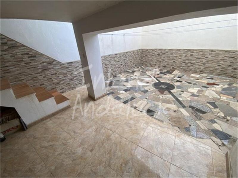 3 bedroom Townhouse for sale 3 bedroom Townhouse for sale