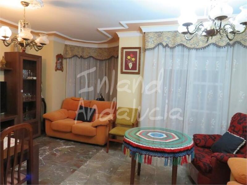 3 bedroom Apartment for sale
