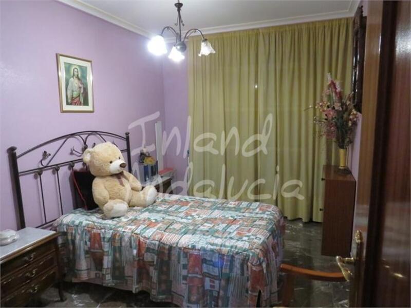 3 bedroom Apartment for sale