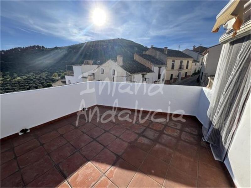 3 bedroom Townhouse for sale