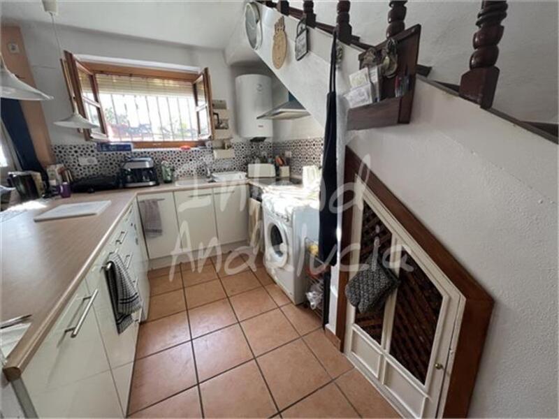 3 bedroom Townhouse for sale