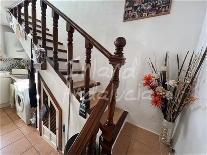 3 bedroom Townhouse for sale