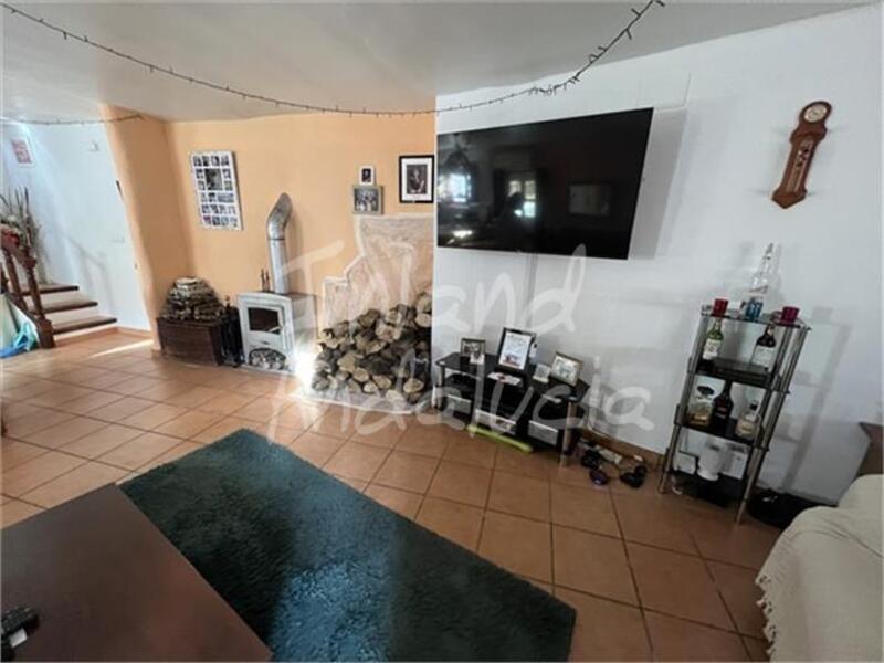 3 bedroom Townhouse for sale