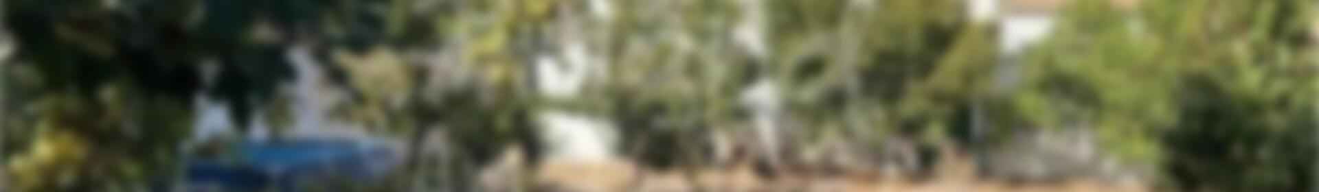 5 bedroom Townhouse for sale