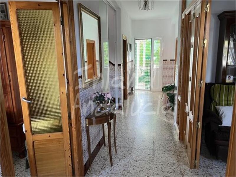 5 bedroom Townhouse for sale 5 bedroom Townhouse for sale