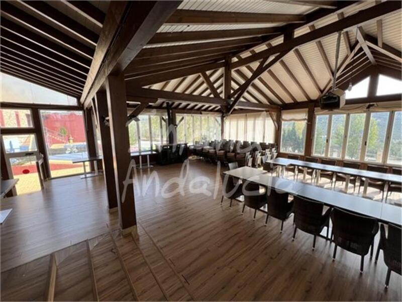 5 bedroom Commercial Property for sale 5 bedroom Commercial Property for sale