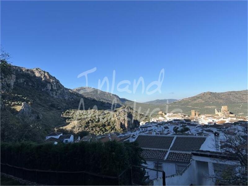 Maison de Ville à vendre dans Zuheros, Córdoba