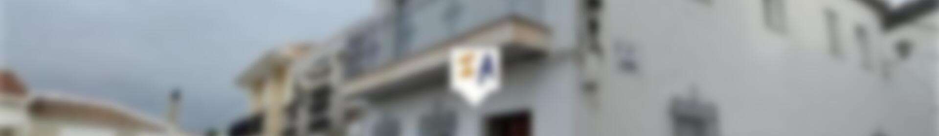 4 спальная комната городская тюрьма продается