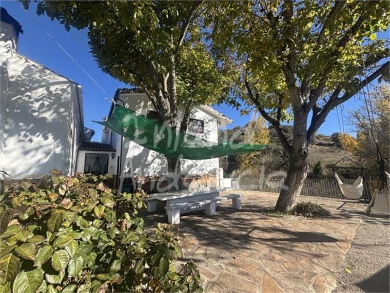 6 soverom Herregård til salgs