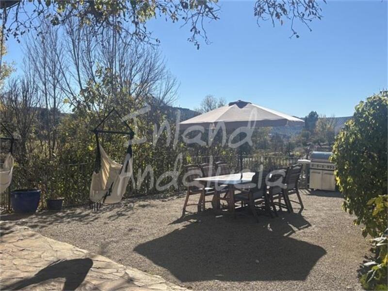 6 soverom Herregård til salgs