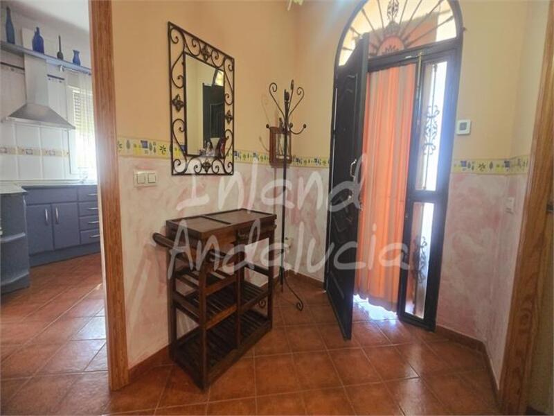 3 bedroom Country House for sale 3 bedroom Country House for sale