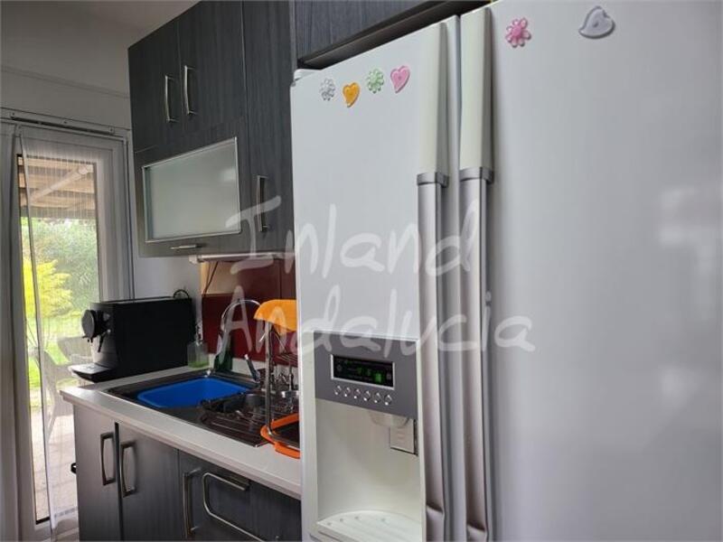 3 спальная комната вилла продается