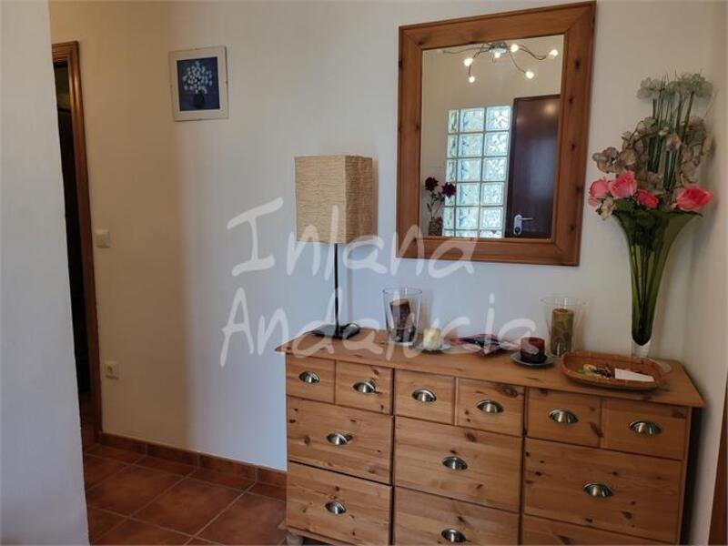 3 спальная комната вилла продается