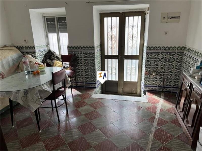 3 bedroom Townhouse for sale