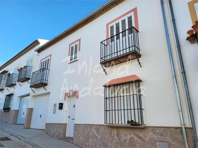Townhouse for sale in Villanueva de la Concepcion, Málaga Townhouse for sale in Villanueva de la Concepcion, Málaga