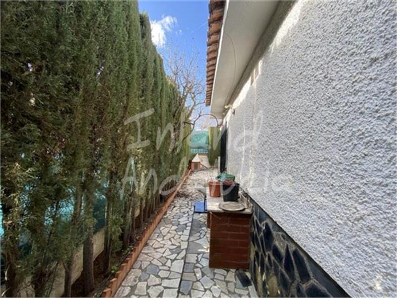 3 bedroom Country House for sale