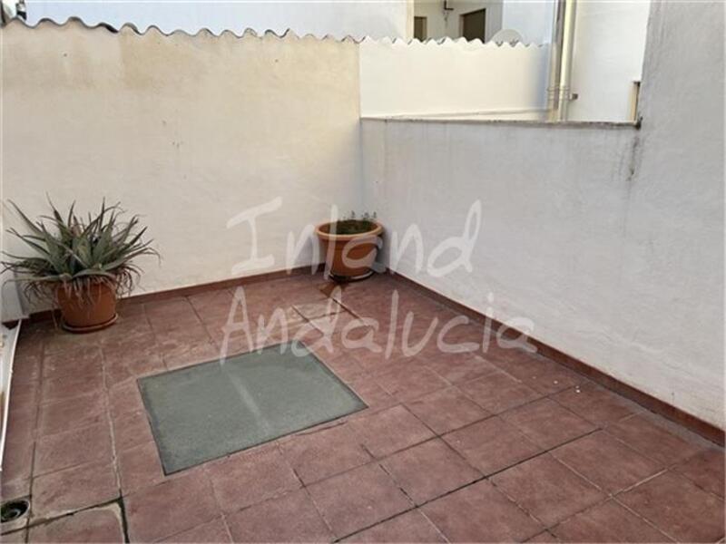 3 slaapkamer Gezinswoning Te koop