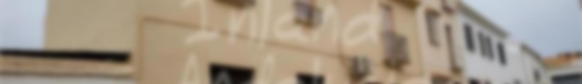 5 bedroom Townhouse for sale