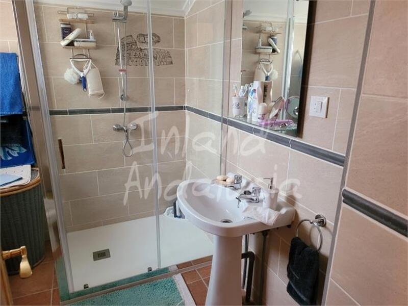 5 bedroom Townhouse for sale 5 bedroom Townhouse for sale