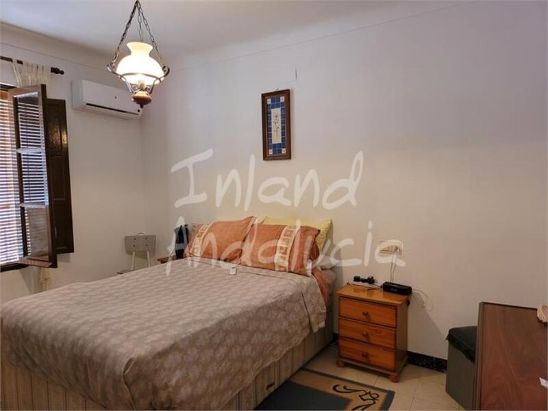 5 bedroom Townhouse for sale 5 bedroom Townhouse for sale