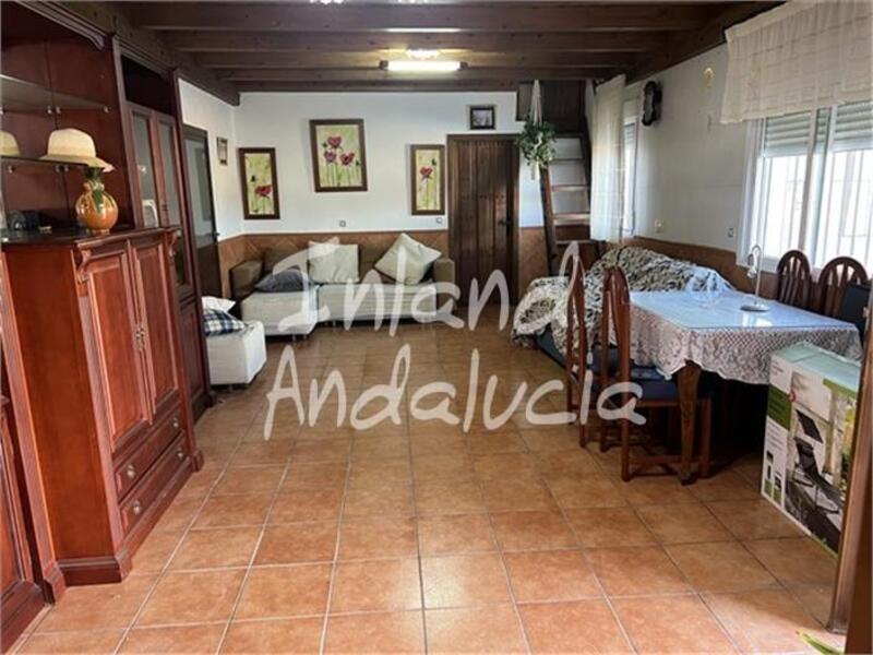 2 bedroom Country House for sale 2 bedroom Country House for sale