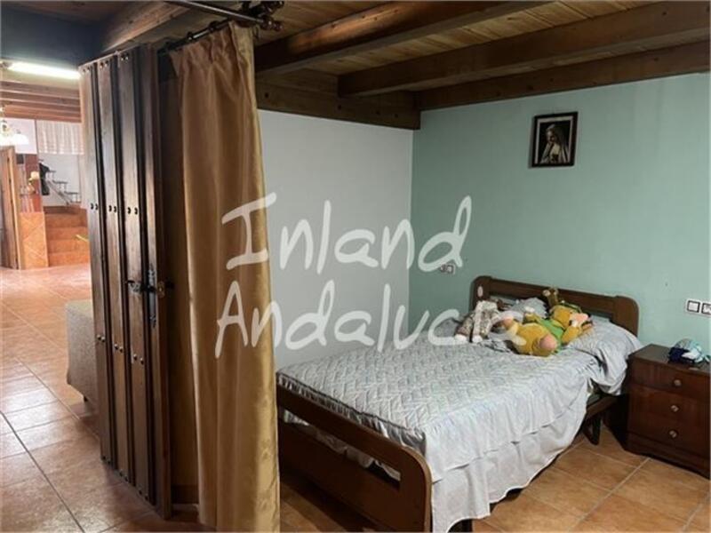 2 bedroom Country House for sale 2 bedroom Country House for sale