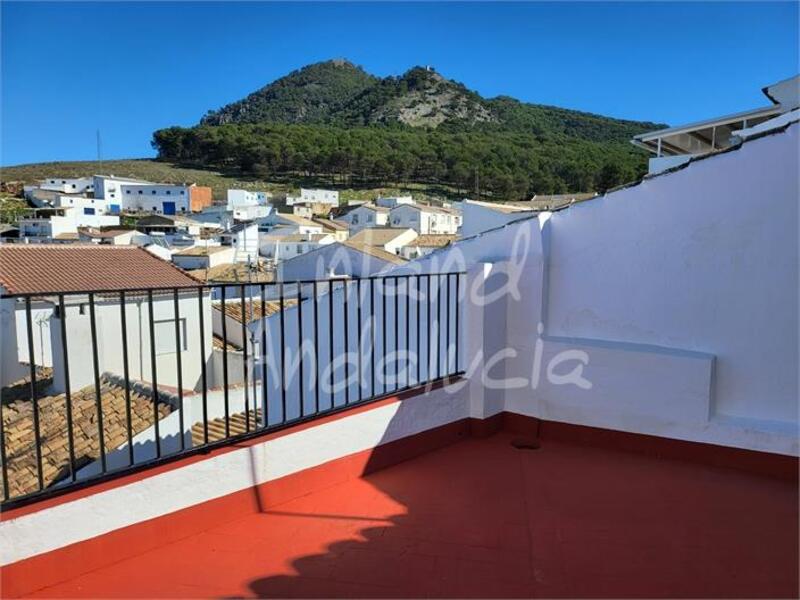 4 Schlafzimmer Stadthaus zu verkaufen