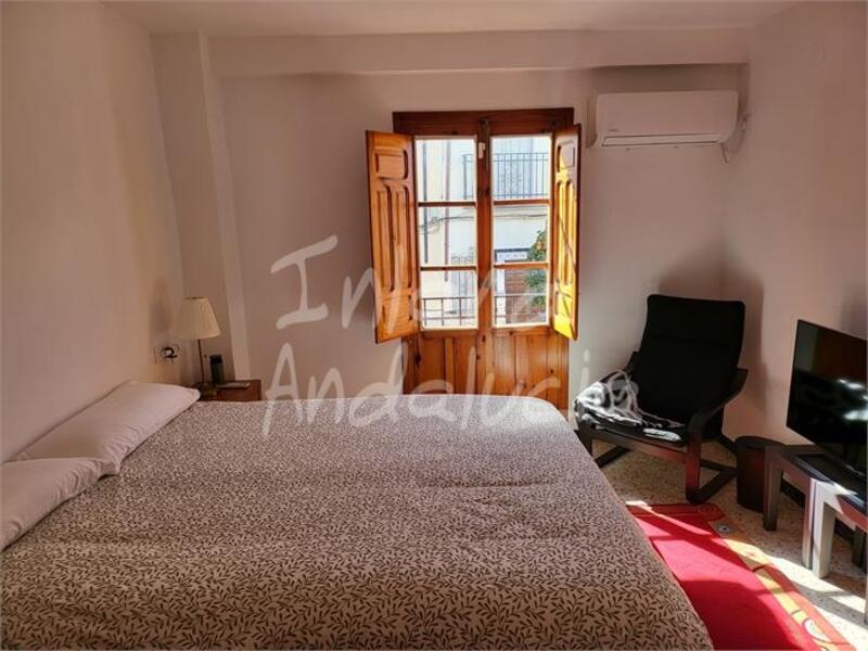 4 Schlafzimmer Stadthaus zu verkaufen