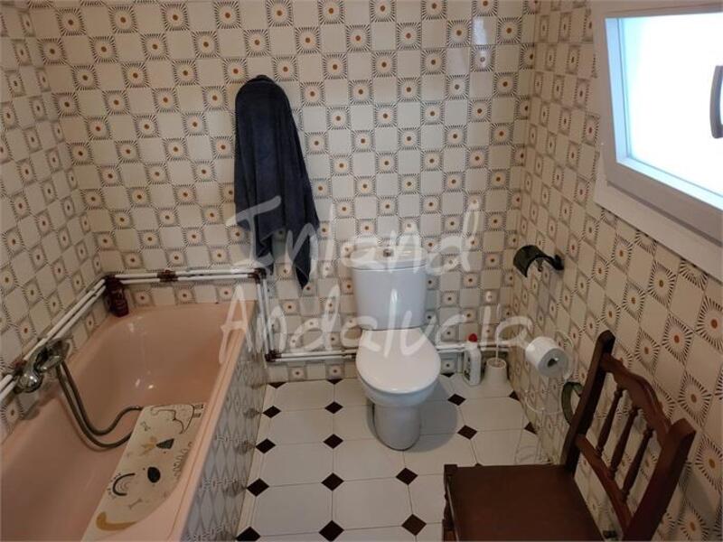 3 bedroom Townhouse for sale