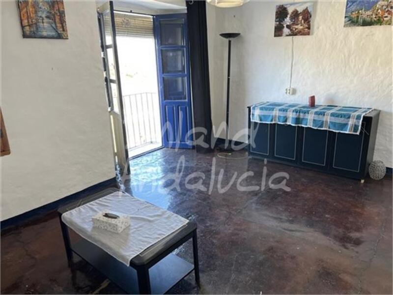 2 bedroom Townhouse for sale