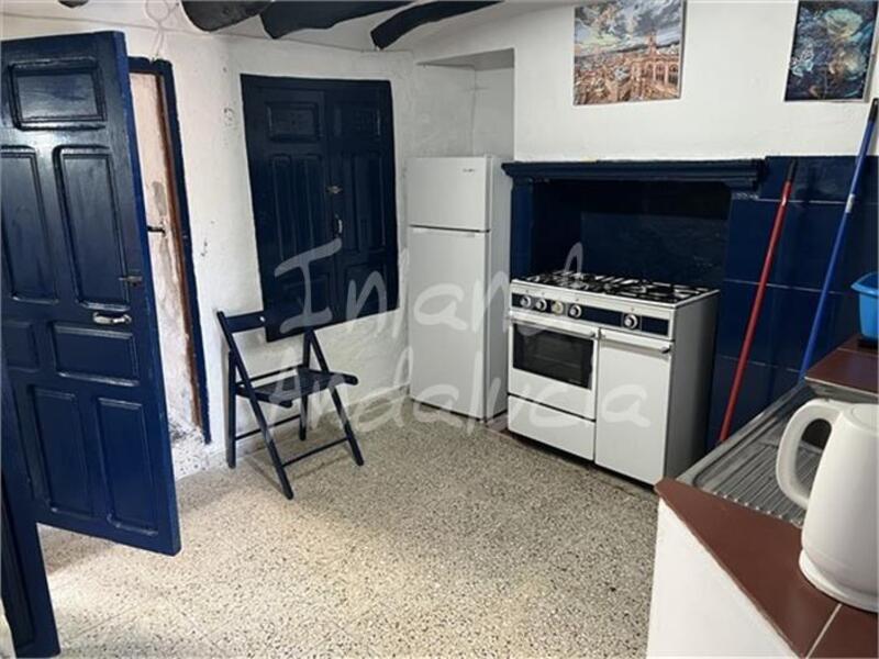 2 bedroom Townhouse for sale