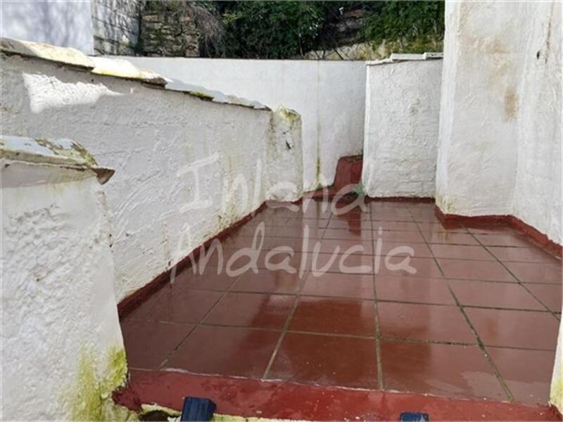 2 bedroom Townhouse for sale