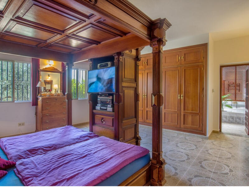 7 chambre Villa à vendre