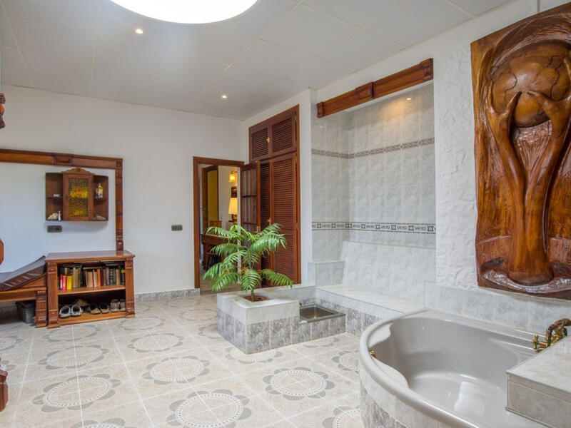 7 chambre Villa à vendre