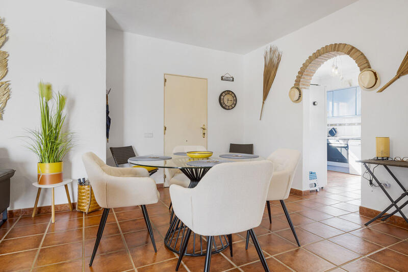 2 Cuarto Villa en venta