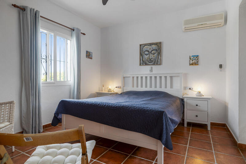 2 Cuarto Villa en venta