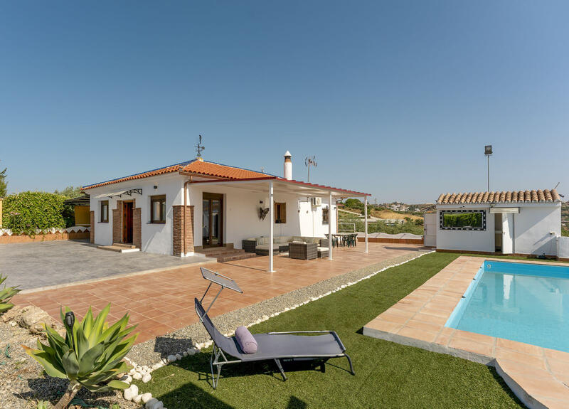 Villa til salgs i Coin, Málaga