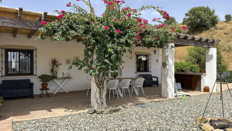 Villa for sale in Alora, Málaga