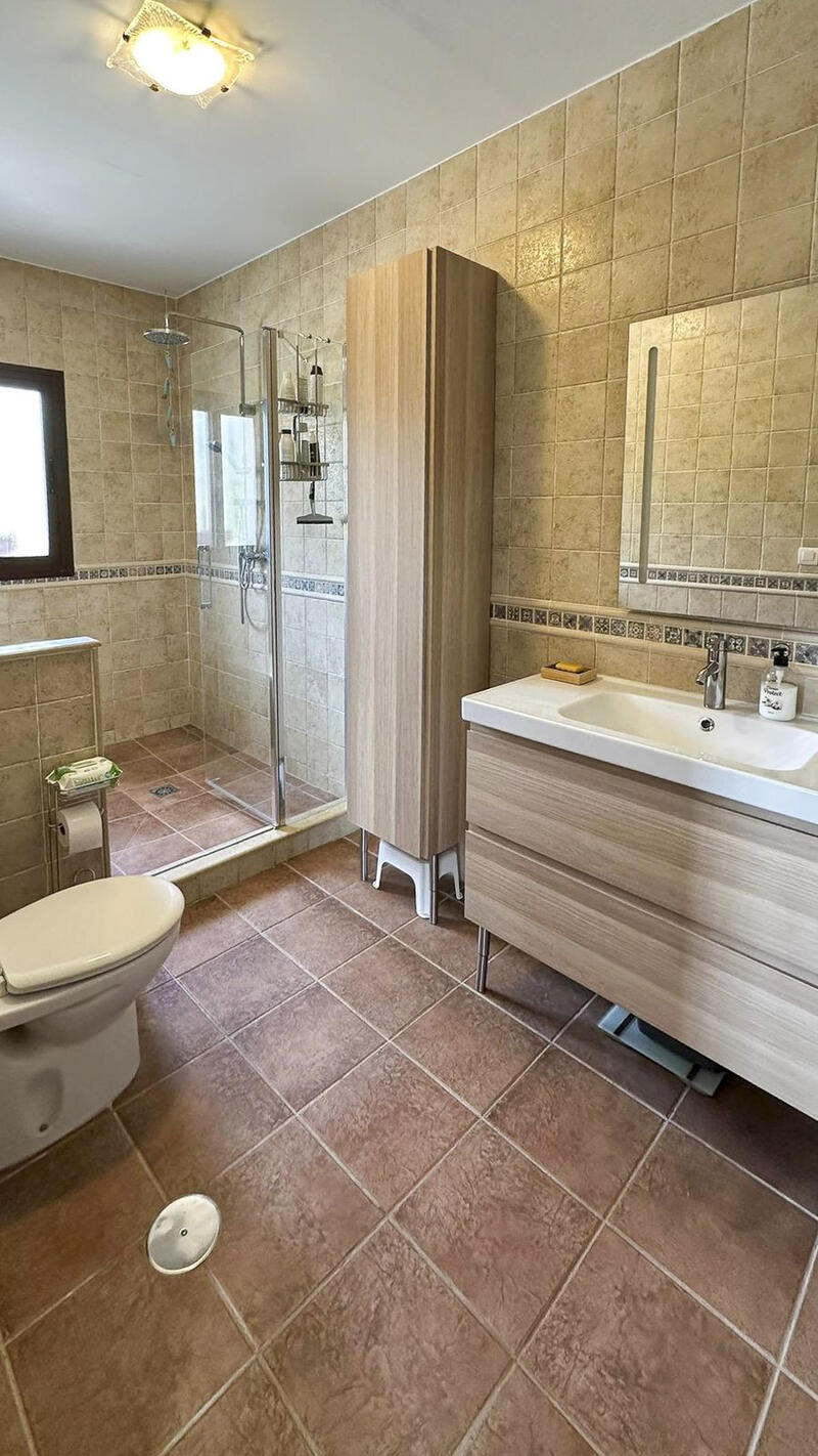 3 sovrum Villa till salu
