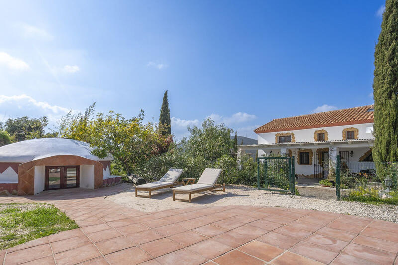 Villa til salg i Coin, Málaga