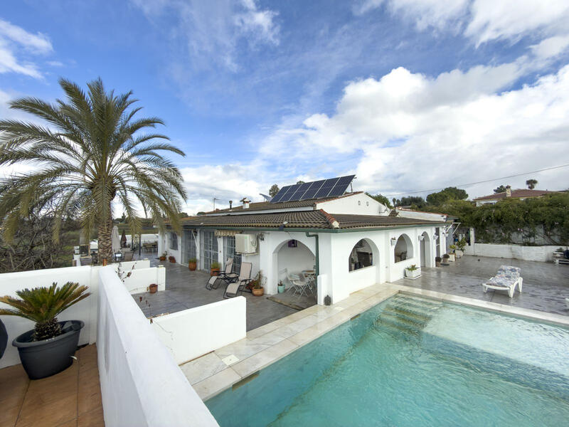 3 bedroom Villa for sale