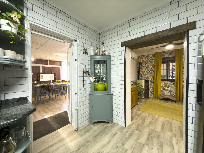 4 спальная комната вилла продается