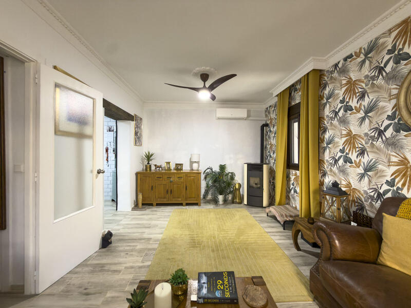 4 спальная комната вилла продается