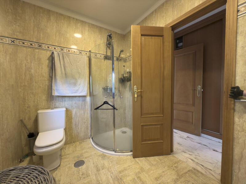 4 sovrum Villa till salu