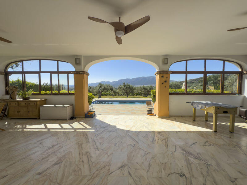 4 sovrum Villa till salu