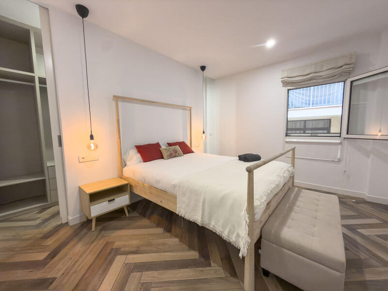 3 спальная комната квартира продается