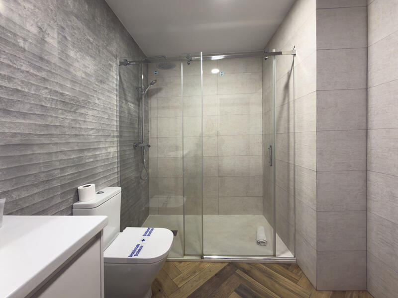 3 спальная комната квартира продается